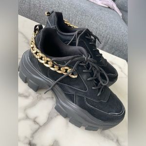 Chunky Platform Sneaker